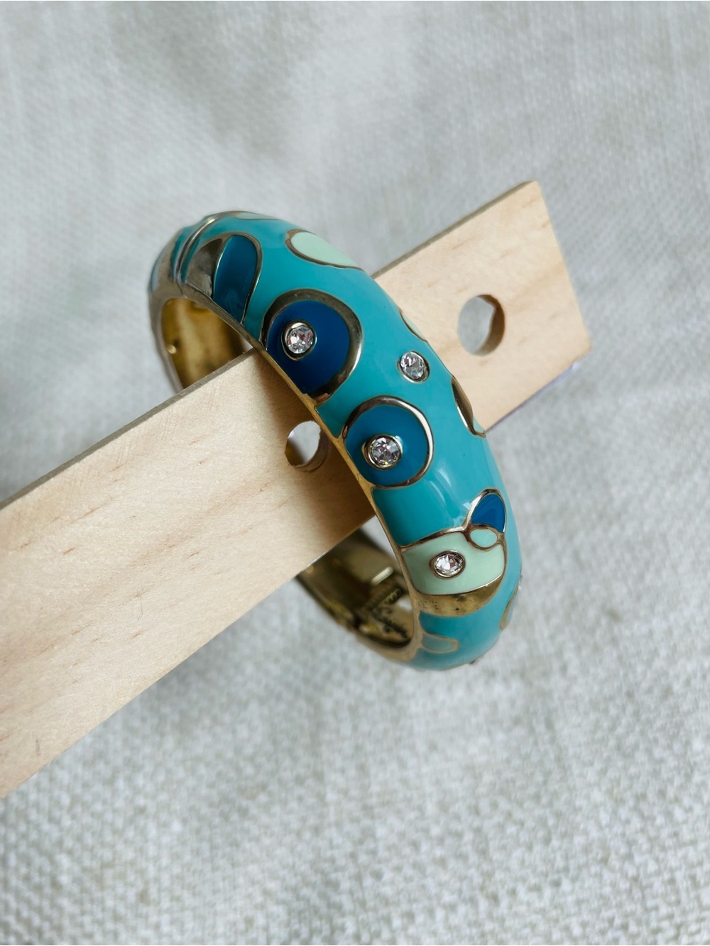 Sequin Nordstrom Turquoise Enamel & Crystal Hinged Clamper Bangle Bracelet